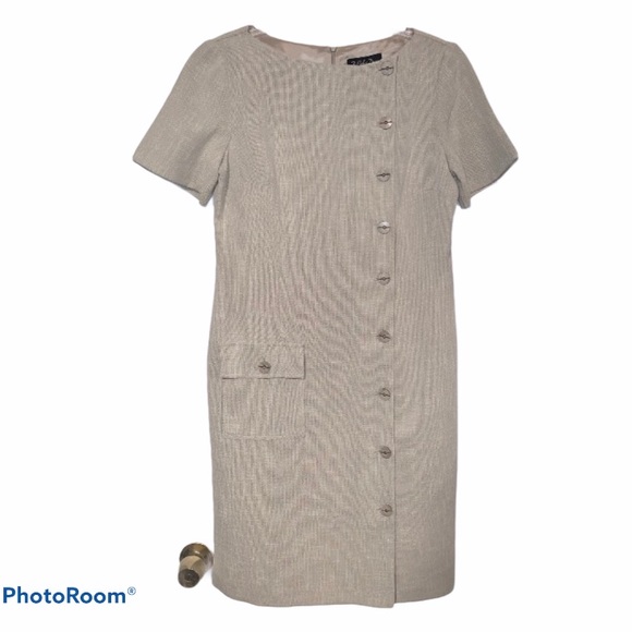 The Pefect Dress Dresses & Skirts - The Perfect Dress NWT women’s zipper back dress